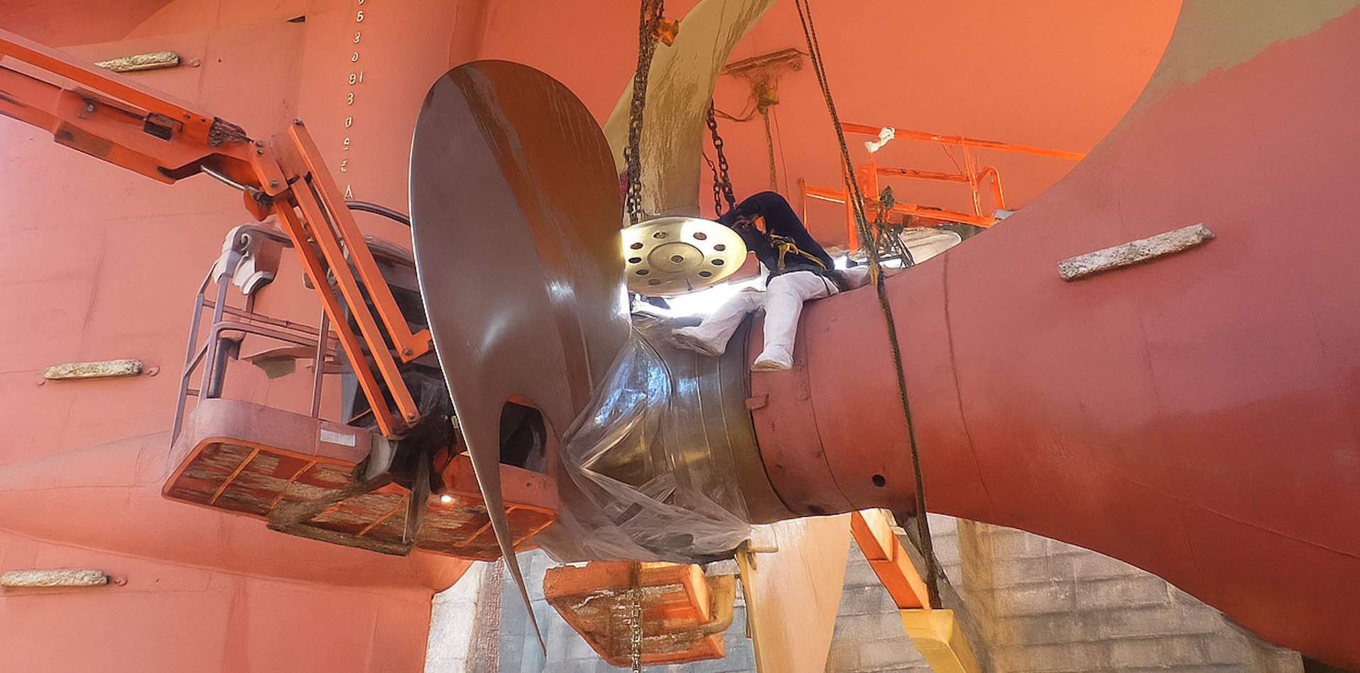 STERN TUBE SHAFTING